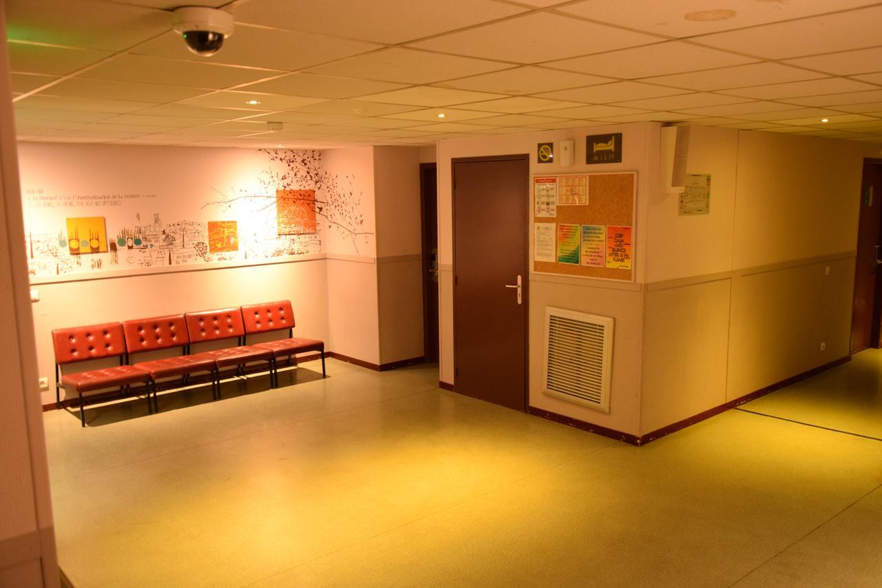 Auberge De Jeunesse Jas De Bouffan Aix-en-Provence Zimmer foto
